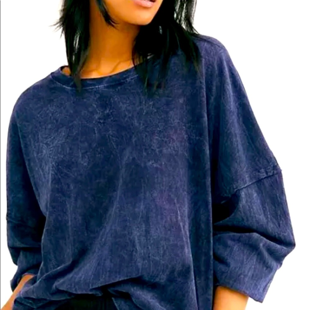 *FREE PEOPLE WOMENS LITE SWEATSHIRT/ PULLOVER TOP*VIBRANT BLUE COLOR*